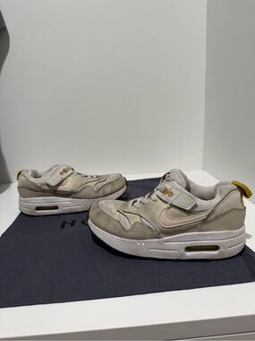 Nike Kids' Air Max 1 easy on